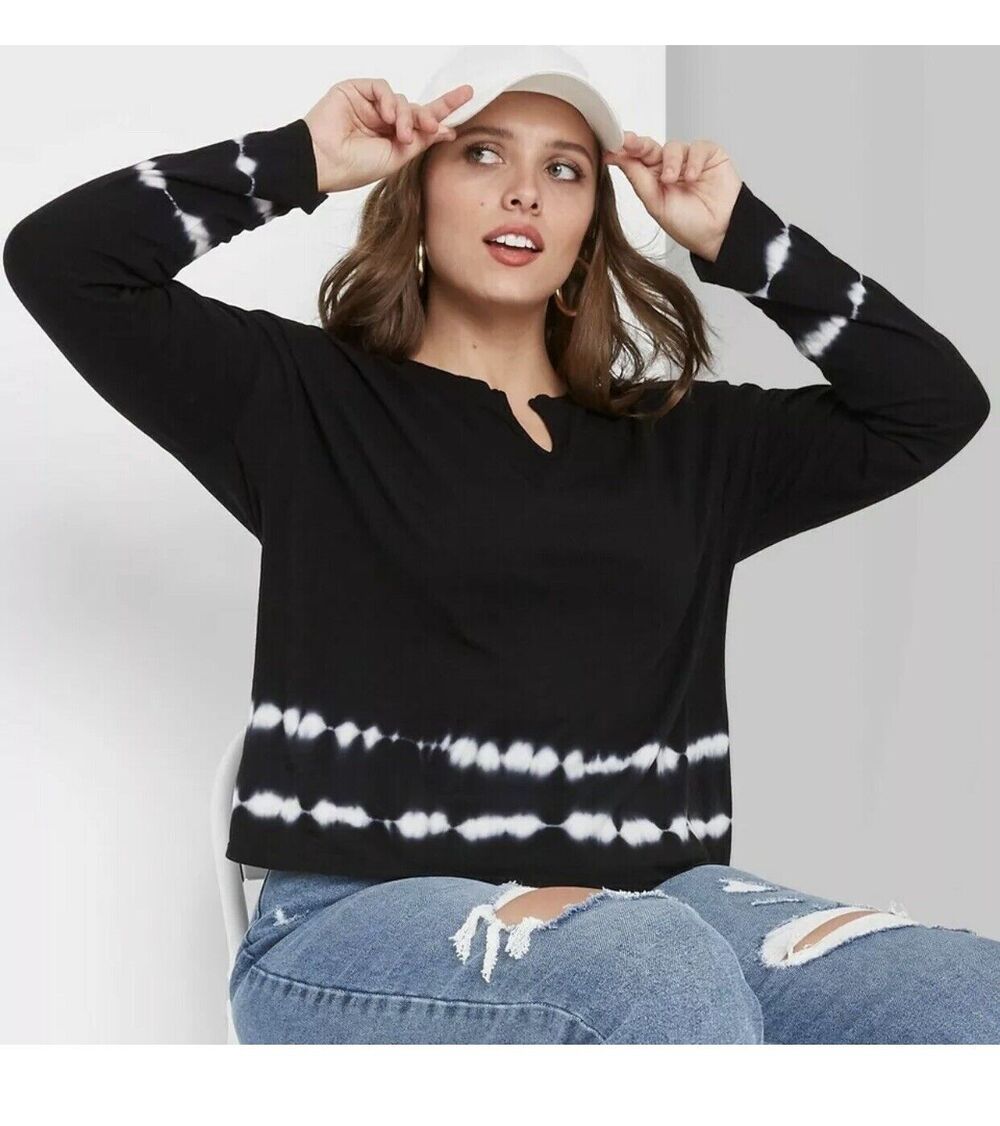 Women Long Sleeve V-Neck Notch T-Shirt Wild Fable Black Tie-Dye Medium
